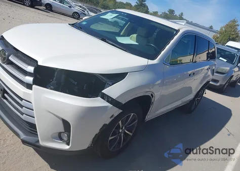 2017 Toyota Highlander Xle z USA, uszkodzony, nr VIN 5TDJZRFH6HS512852